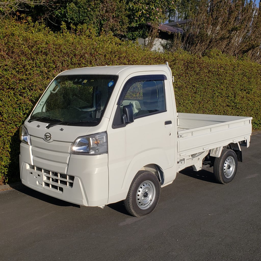 New 10 MILES! 2018 Daihatsu Hijet 4x4 "Automatic" Made